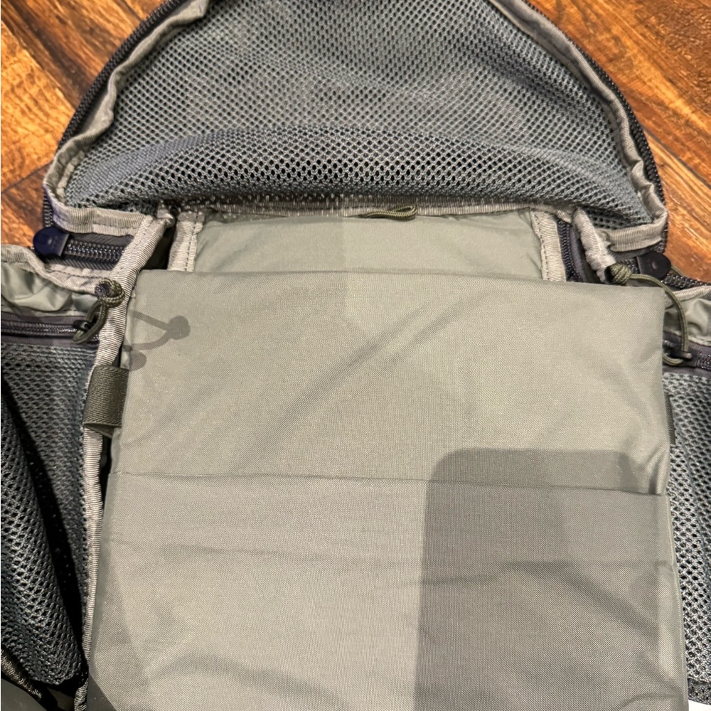 Mystery Ranch 2 Day Assault backpack - Picture 7 of 7